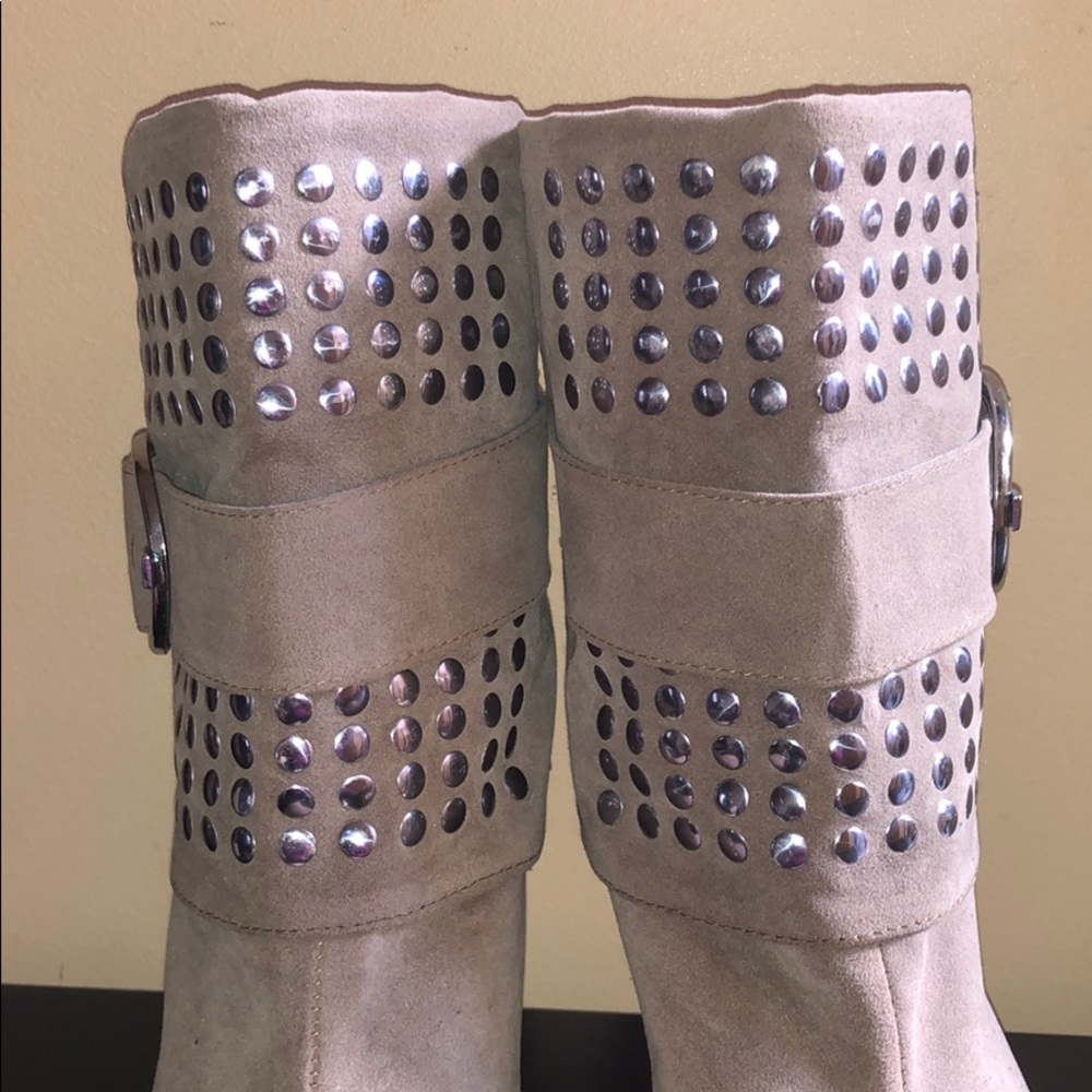 Cute Ankle Booties - Size 11 👢 - Picture 6 of 8